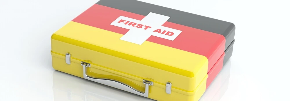 first aid box with the colors of the german flag